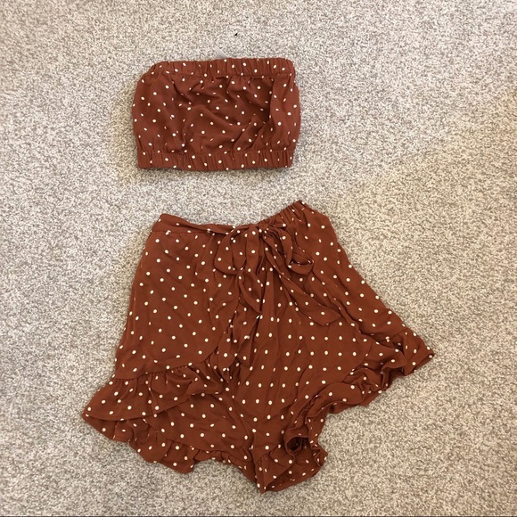 American Eagle Outfitters Dresses & Skirts - American Eagle Polka Dot Bandeau / Skort Set